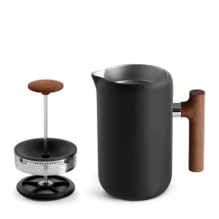 Fellow Clara French Press 700 ml čierny s drevenou rukoväťou