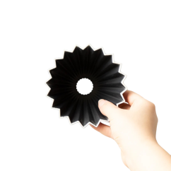 Keramický dripper Origami S čierny