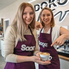 Latte art baristický kurz na domácích kávovarech Sage