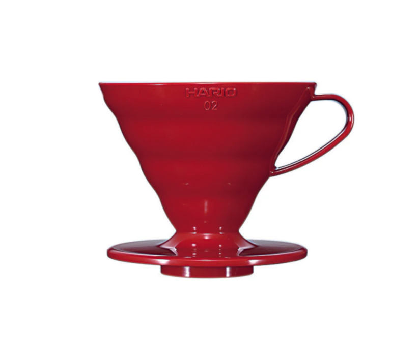 Hario plastový dripper na kávu V60-02 červený