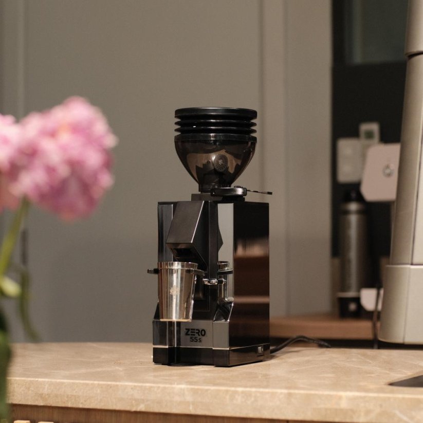 Eureka Mignon Zero 55s Black
