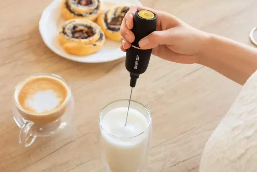 SENCOR Napěňovač mléka SMF 1010BK