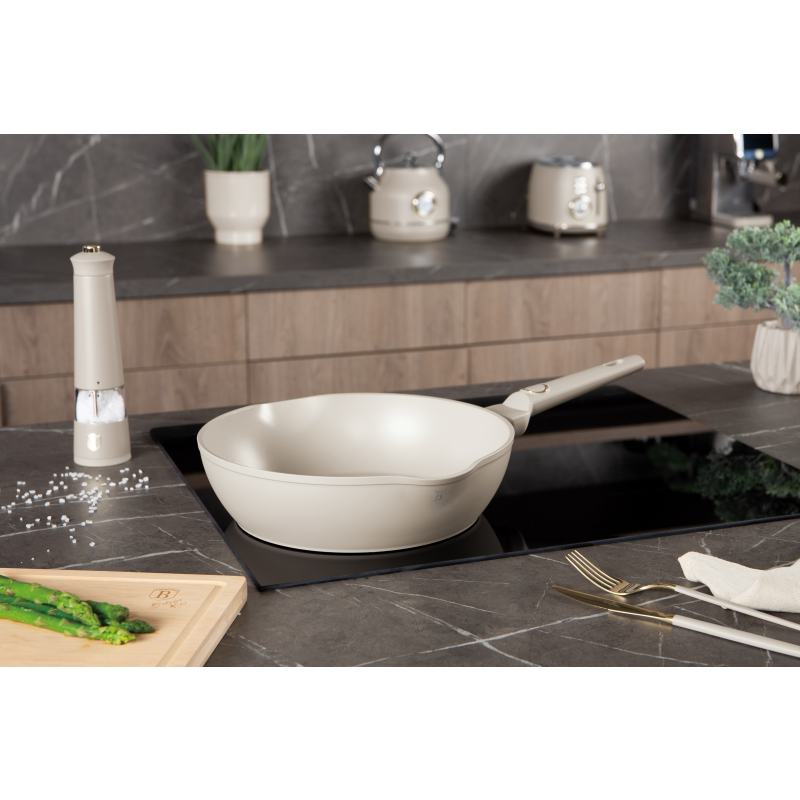 BERLINGERHAUS Pánev hluboká s titanovým povrchem 28 cm Sahara Collection