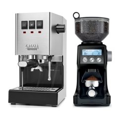 Gaggia Classic E24, stříbrná + Mlýnek Sage BCG820BTR Black