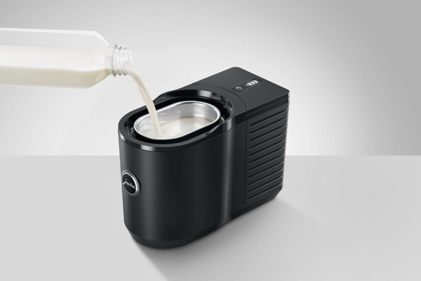 JURA Cool Control 0,6 l černá