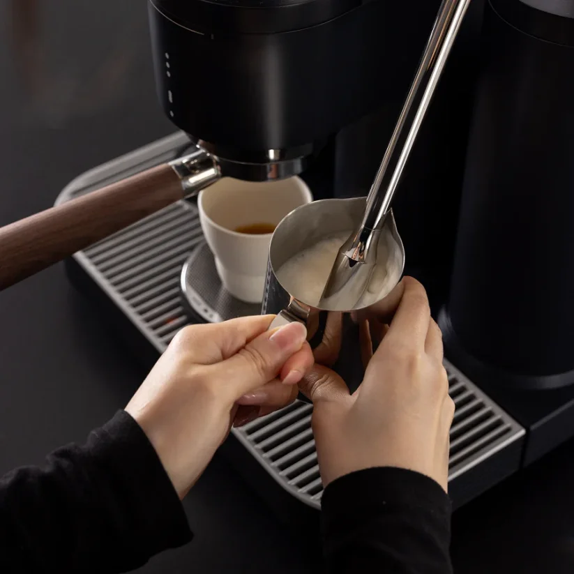 Meraki Espresso Machine černý