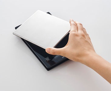 Hario V60 nerezová digitální váha se stopkami