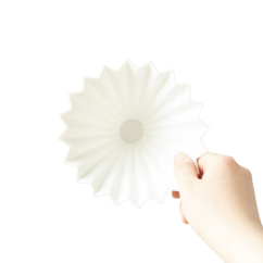 Origami keramický dripper M bílý