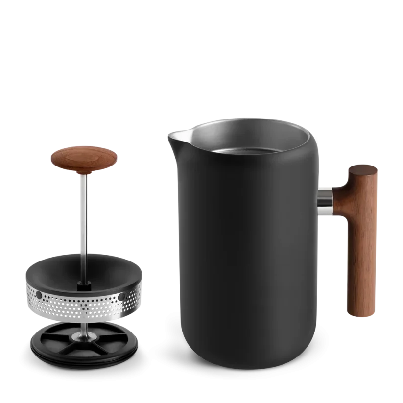 Fellow Clara French Press 700 ml čierny s drevenou rukoväťou