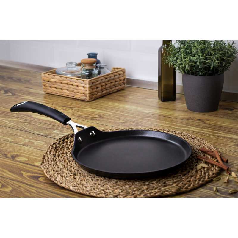 BERLINGERHAUS Pánev na palačinky s titanovým povrchem 25 cm Black Professional Line