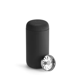 Fellow Carter Move Mug termohrnek 355 ml černý