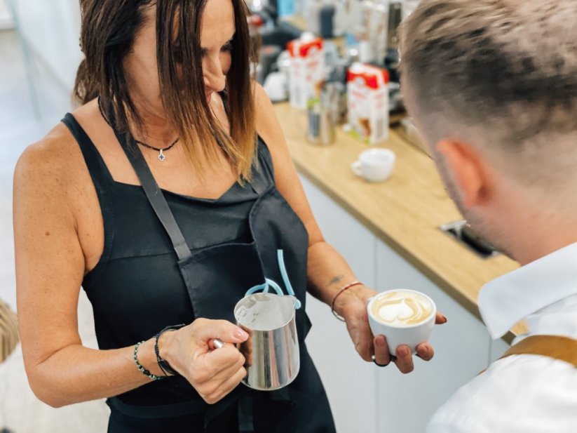 Kurz kávovaru za zvýhodnenú cenu (dokonalé espresso a cappuccino na vašom domácom kávovare) - Termíny: Dárkový poukaz