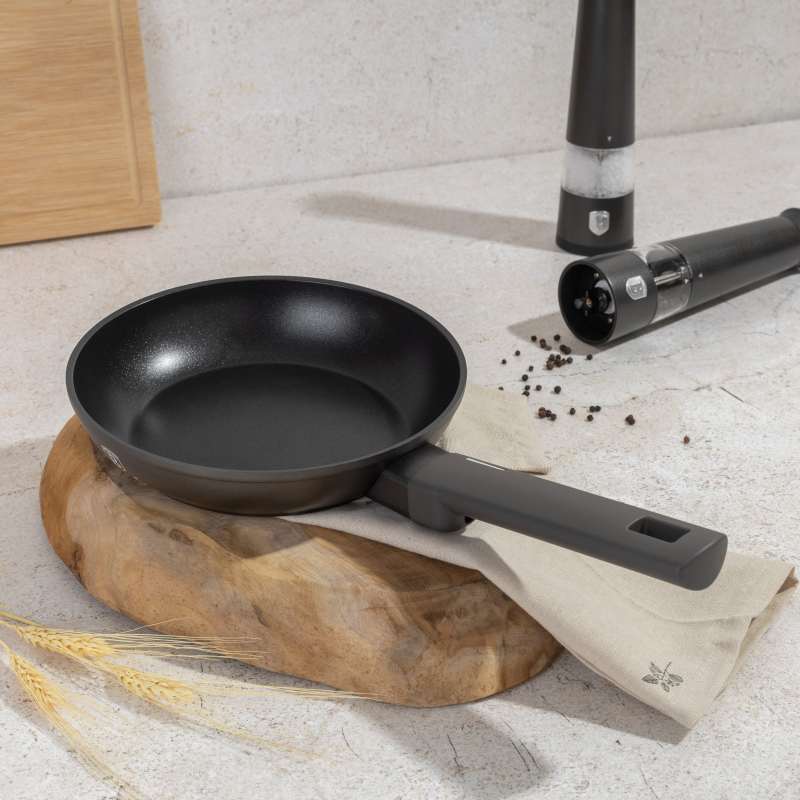 BERLINGERHAUS Pánev s titanovým povrchem 20 cm Antracit Collection